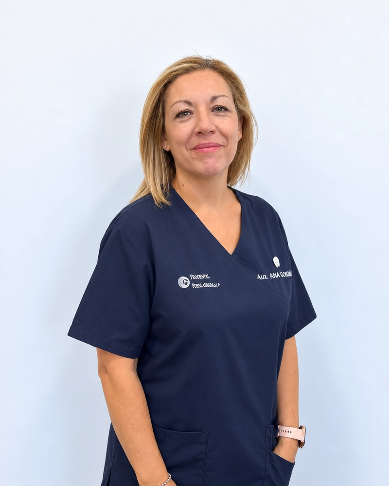 Ana González, auxiliar de clínica en Prodental Fuenlabrada